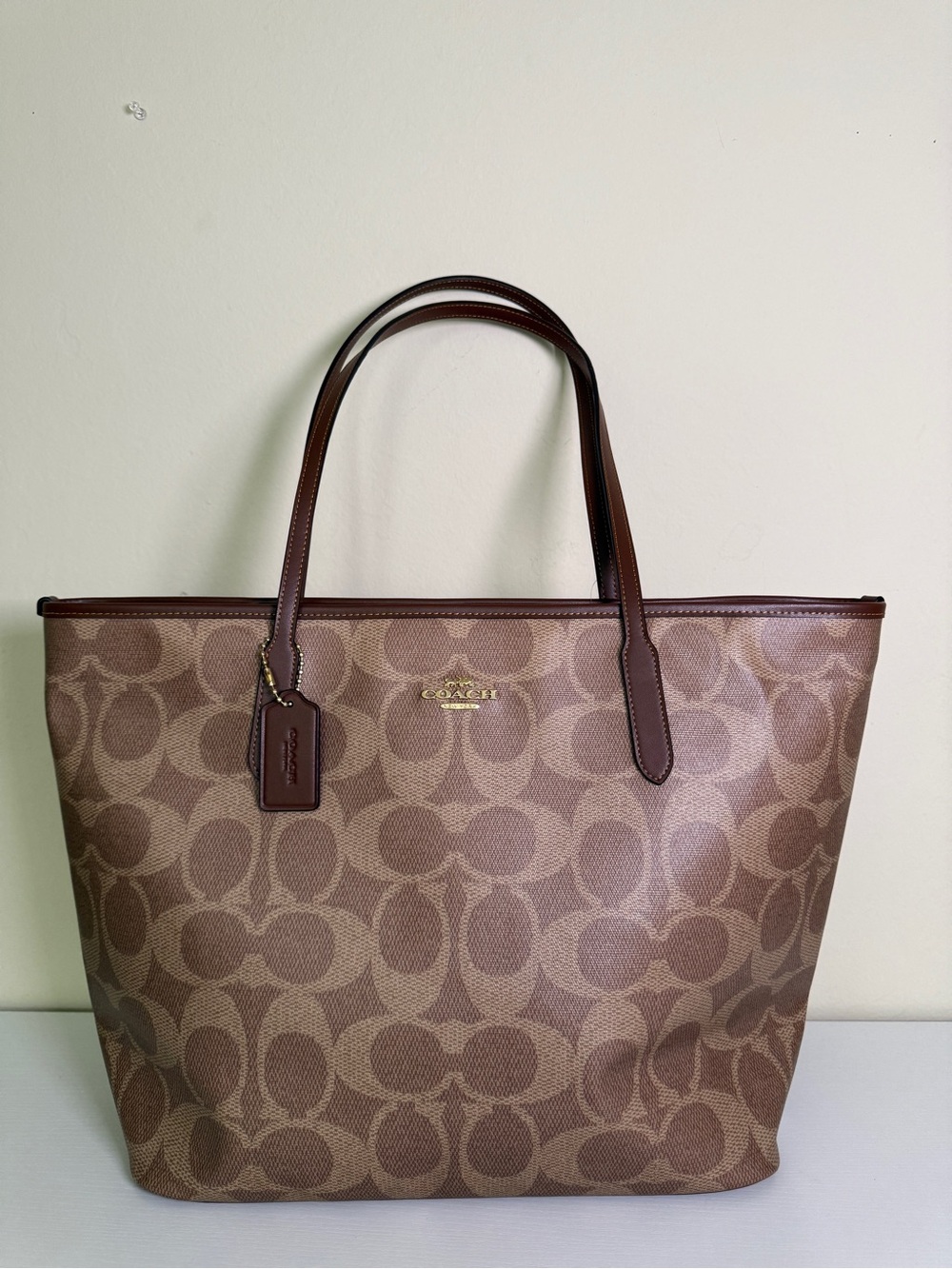 NWT COACH Large City Tote Bag Maxi Signature Canvas Tan Brown